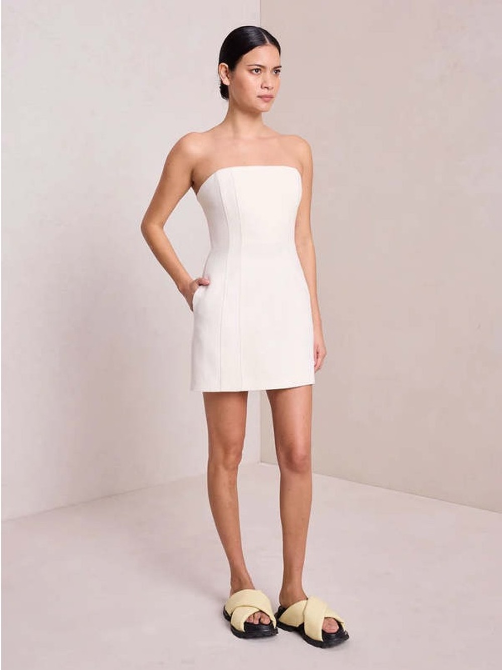 ALC Elise Shaping Mini Dress Sz 6 - Picture 4 of 9